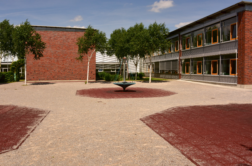 Das Schulgebäude der Grundschule Dernekamp